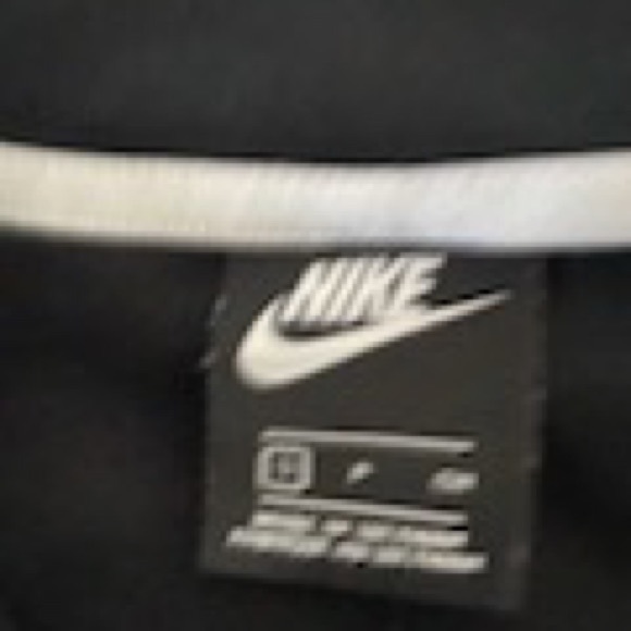 Two size small nike jackets - Picture 2 of 5